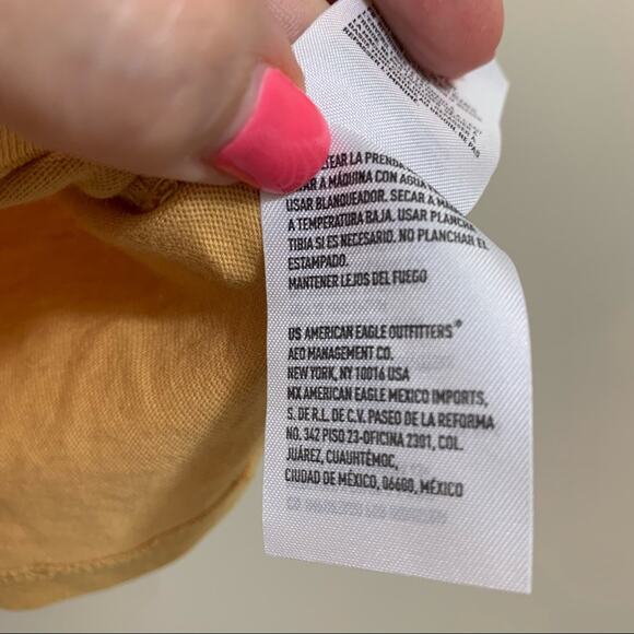 American Eagle The Rolling Stone Yellow Distressed T-shirt - Picture 5 of 5